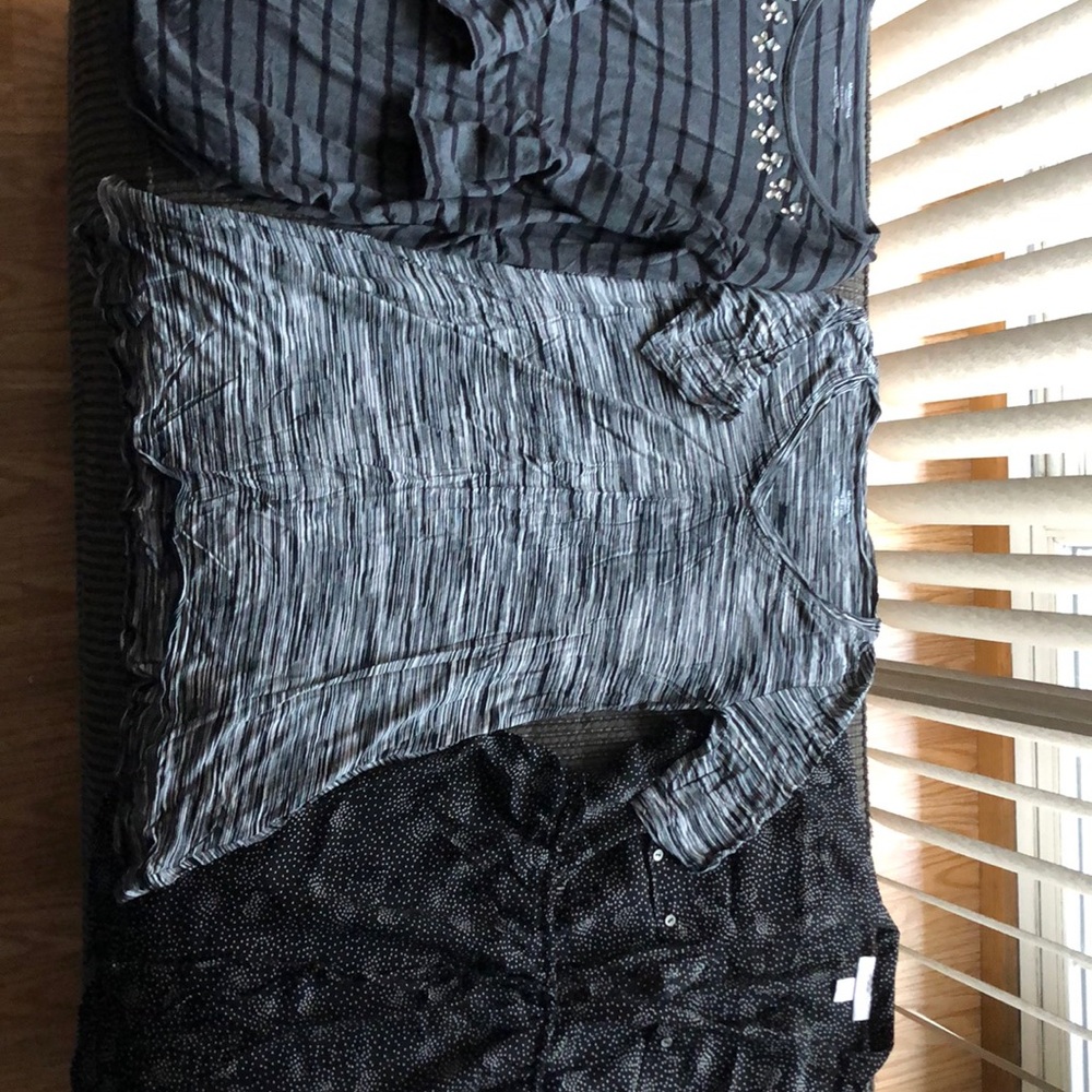 Maternity tops